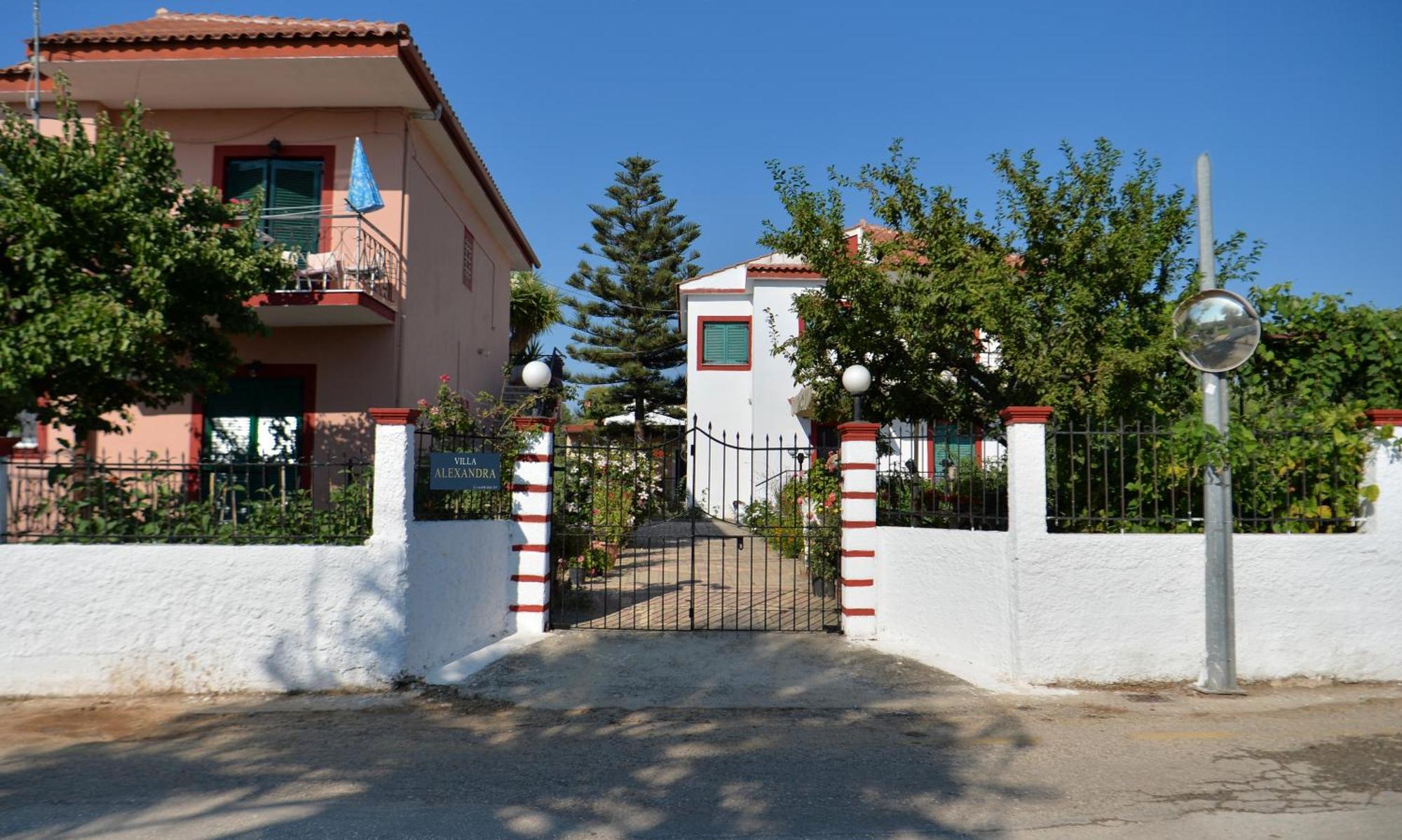 Seaside Alexandra,acharavi. Vakantiehuis Acharavi (Corfu)